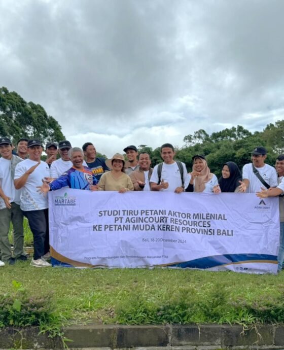 Peningkatan Kapasitas Petani Muda Keren Martabe: Budidaya Stroberi OnFarm