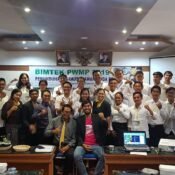 foto-bersama-mahasiswa-udayana