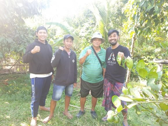 Hari Indah Bersama Ayah Kami, I Made Arnaja