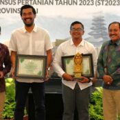 foto-bersama-sensus-pertanian-2023