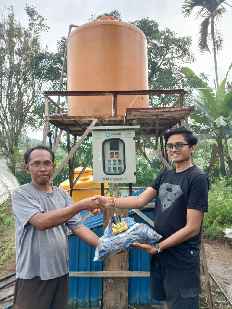 petani kelurahan Pagal bersama mikiko smartfarming