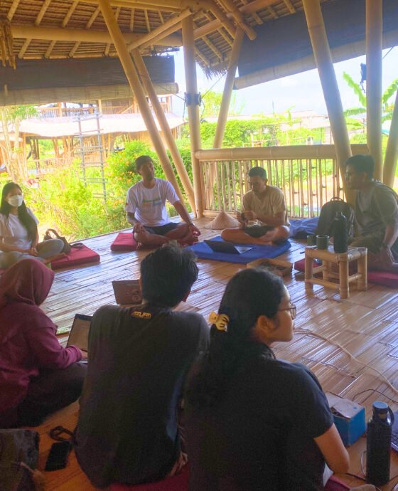 Petani Muda Keren Berbagi Ilmu di Astungkara Way