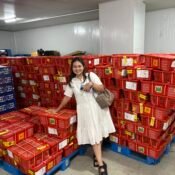 Dwi Welas Permatasari Agung CEO PT Bali Organik Subak saat kunjungan ke packing house buyer di Shanghai