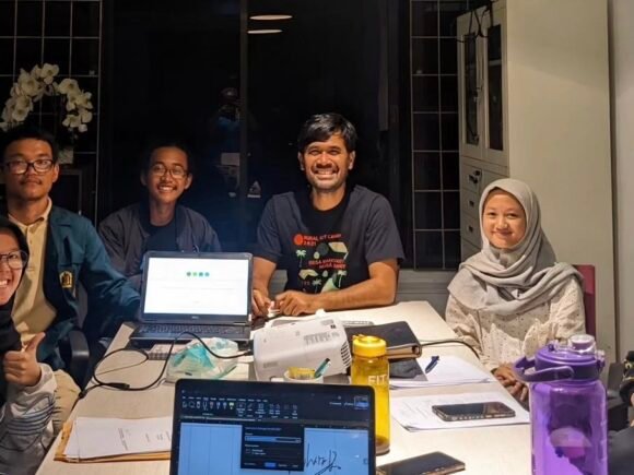 Mahasiswa Rekayasa Pertanian ITB Jalani PKL di P4S Petani Muda Keren, Belajar Pertanian dari Hulu hingga Hilir
