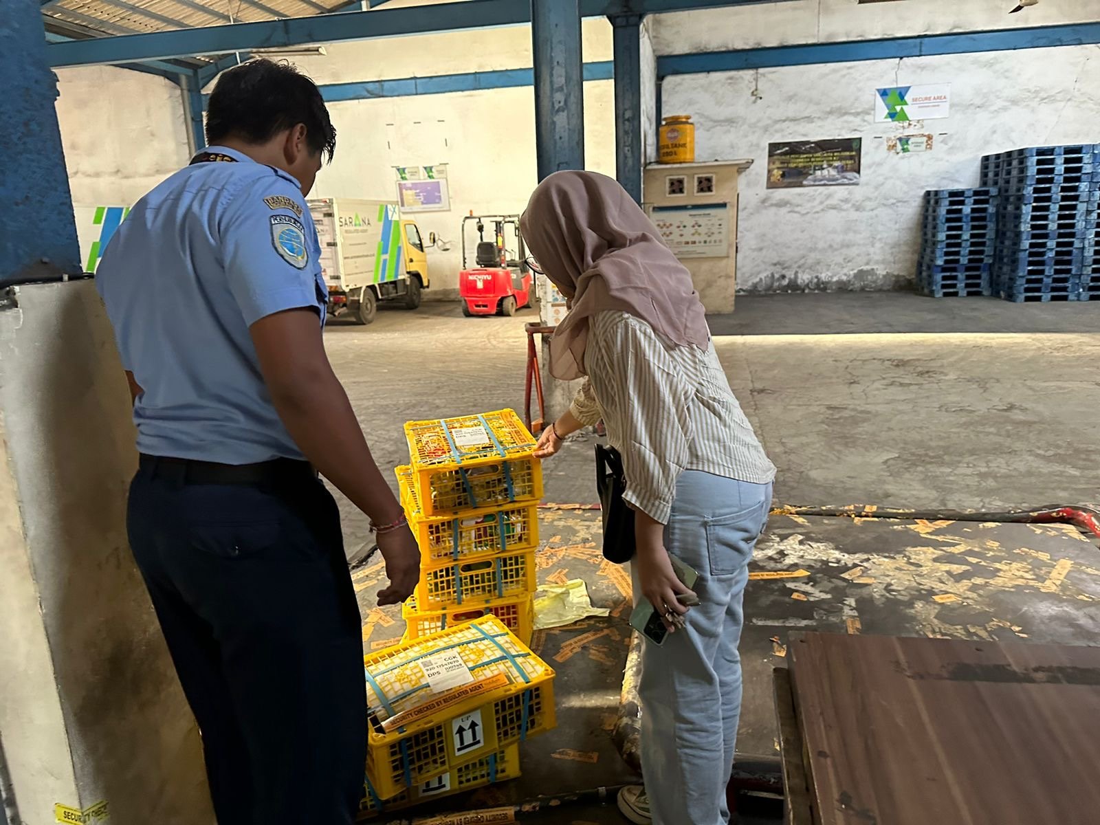 Mahasiswa INSTIPER Yogyakarta mengikuti PKL di P4S Petani Muda Keren