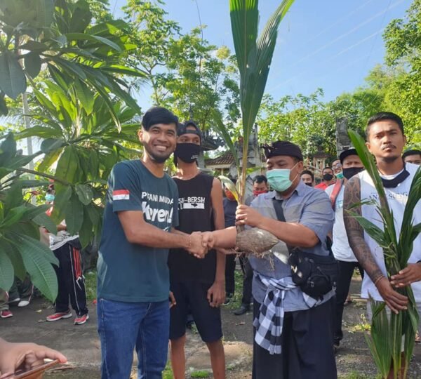 Bali Menanam